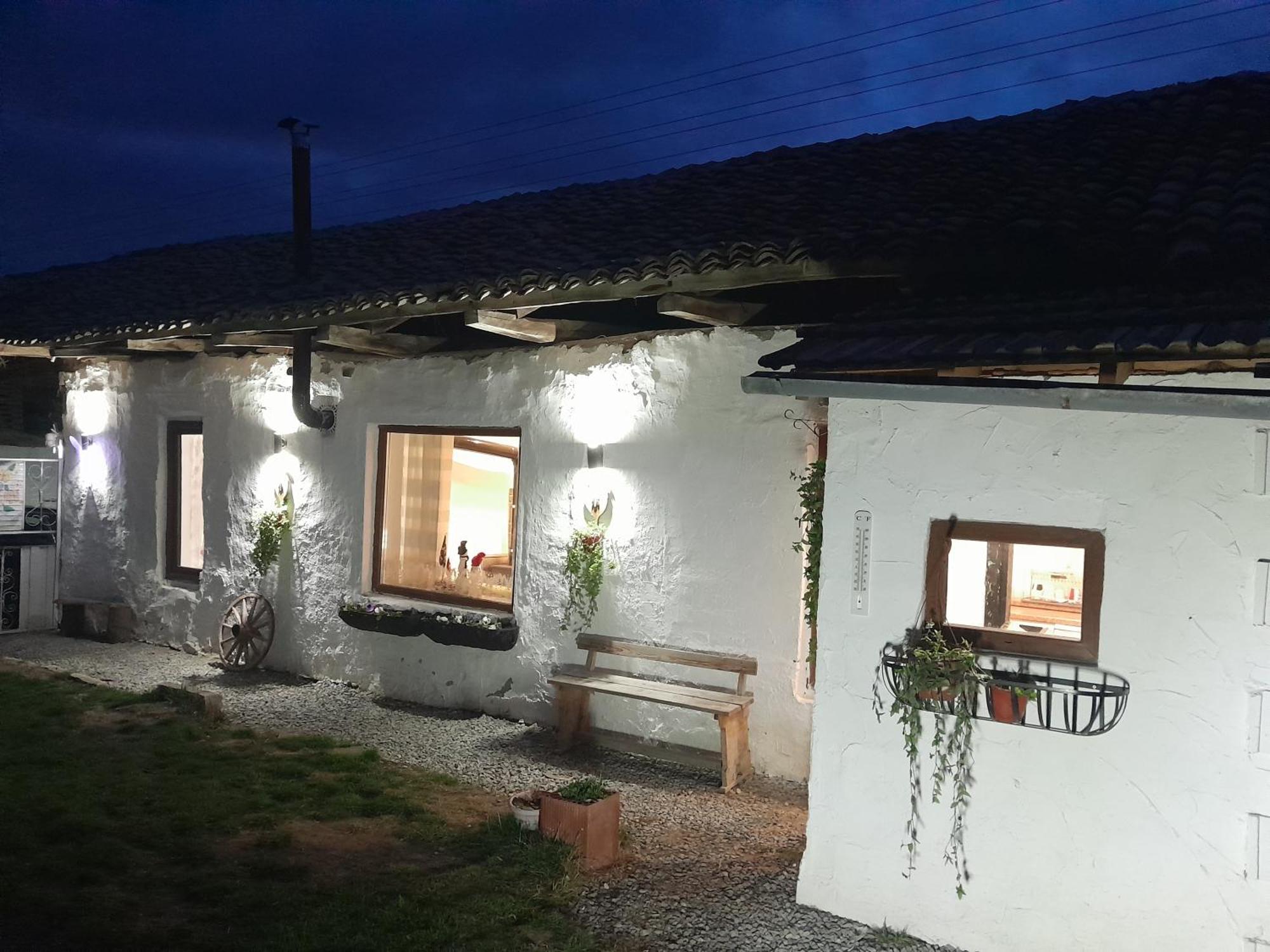 Serendipity Cottage Palamartsa Palamarza Extérieur photo